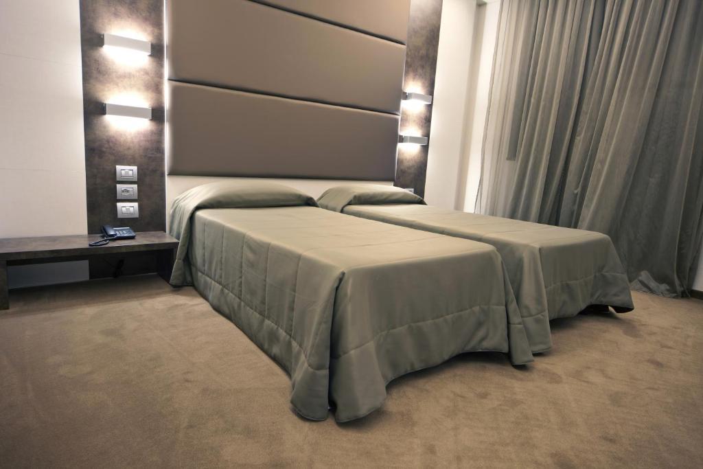 Albergo Dei Laghi Turate Ngoại thất bức ảnh